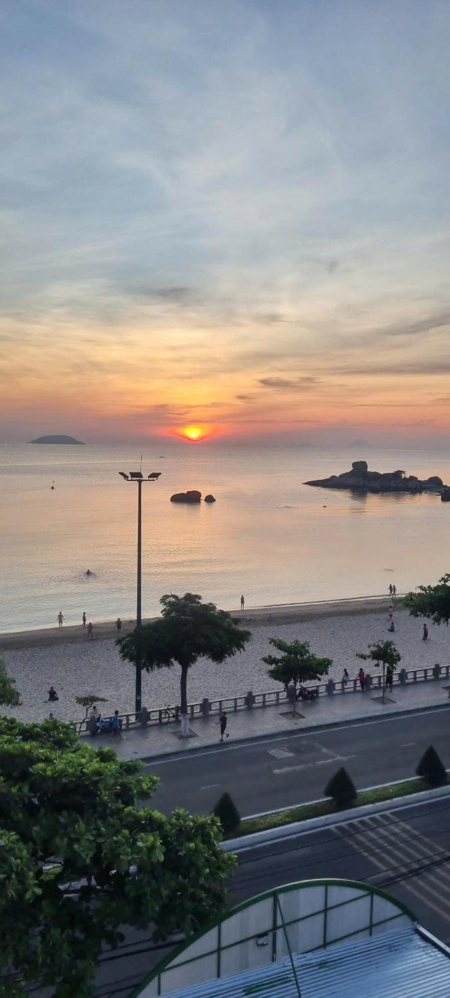 Hon Chong Hotel Нячанг Екстер'єр фото